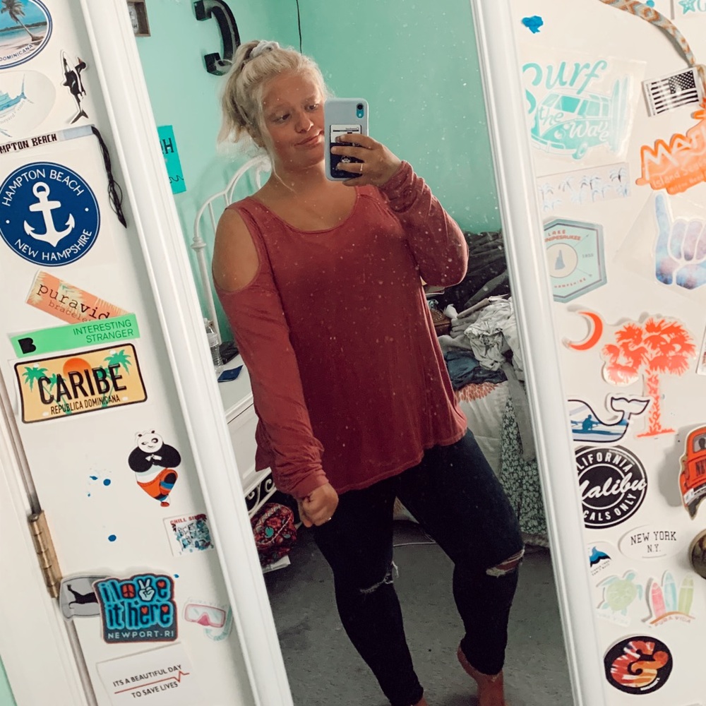 American Eagle Cold Shoulder Tee